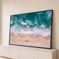 Quadro Decorativo Grande Vista Aérea do Mar para Sala Verde | quadros decorativos para sala | vista aérea de ondas turquesa quebrando na areia bege da praia | Porao dos Quadros