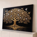 Quadro Decorativo Grande Árvore Dourada para Sala Preto | quadros decorativos para sala | árvore dourada com pombas brancas voando sobre fundo preto | Porao dos Quadros