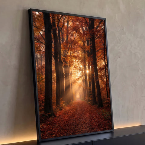 Quadro Decorativo Grande Paisagem Floresta para Sala Laranja | quadros decorativos para sala | trilha de outono com folhas caídas e raios de sol entre árvores douradas | Porao dos Quadros
