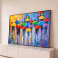 Quadro Decorativo Grande Pessoas com Guarda-Chuvas para Sala | quadros decorativos para sala | pessoas caminhando sob guarda-chuvas coloridos em dia de chuva na cidade | Porao dos Quadros