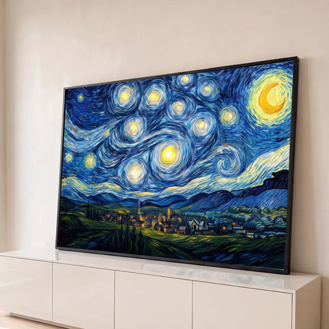 Céu em espirais azuis com estrelas e lua sobre vila e montanhas, estilo Van Gogh, quadro decorativo
