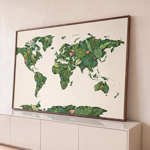 Quadro Decorativo Grande Mapa Mundi para Sala Verde | quadros decorativos para sala | mapa-múndi ilustrado com continentes formados por folhas tropicais verdes e flores coloridas | Porao dos Quadros