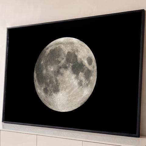 Fotografia da Lua cheia com crateras e mares lunares detalhados sobre céu preto, quadro decorativo