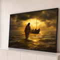 Quadro Decorativo Grande Jesus Milagre Biblico para Sala | quadros decorativos para sala | Jesus caminhando sobre o mar em direção a um barco, céu dourado dramático | Porao dos Quadros