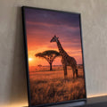 Quadro Decorativo Grande Girafa e Acácia para Sala Laranja | quadros decorativos para sala | girafa em savana africana contra céu laranja e roxo ao pôr do sol | Porao dos Quadros