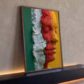 Perfil de mulher de olhos fechados em pó rachado vermelho, amarelo, verde e branco, quadro decorativo
