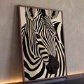 Quadro Decorativo Zebra em Close Preto e Branco Estilizado | quadros decorativos para sala | close-up de zebra em preto e branco com fundo bege claro | Porao dos Quadros