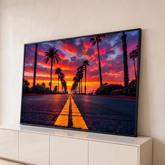 Quadro Decorativo Grande Avenida de Palmeiras para Sala | quadros decorativos para sala | avenida com palmeiras e pôr do sol laranja e roxo intenso ao fundo | Porao dos Quadros