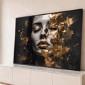 Quadro Decorativo Grande Rosto Feminino para Sala Preto | quadros decorativos para sala | rosto feminino com olhos fechados e metade coberta por textura dourada craquelada | Porao dos Quadros