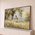 Quadro Decorativo Grande Jesus Brincando para Sala Verde | quadros decorativos para sala | Jesus brincando com duas meninas em campo dourado sob árvores | Porao dos Quadros