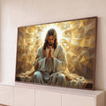 Jesus Cristo orando de olhos fechados com halo de luz e fundo geométrico dourado, quadro decorativo