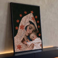 Quadro Decorativo Nossa Senhora com Menino Jesus e Estrelas | quadros decorativos para sala | mulher com véu bege bordado segurando bebê, estrelas vermelhas em fundo preto | Porao dos Quadros
