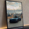 Porsche 911 preto com rodas bronze diante do skyline de Nova York sob céu nublado, quadro decorativo