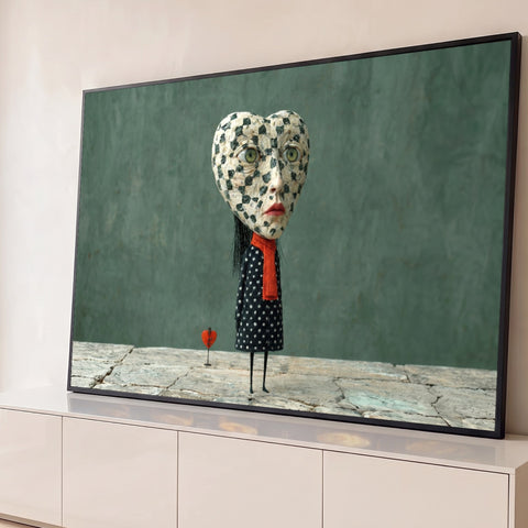 Menina surreal com cabeça de coração xadrez, cachecol vermelho e vestido de poá em fundo verde, quadro decorativo