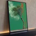 Árvore de tronco retorcido com copa se desfazendo em fumaça verde diante de parede verde, quadro decorativo
