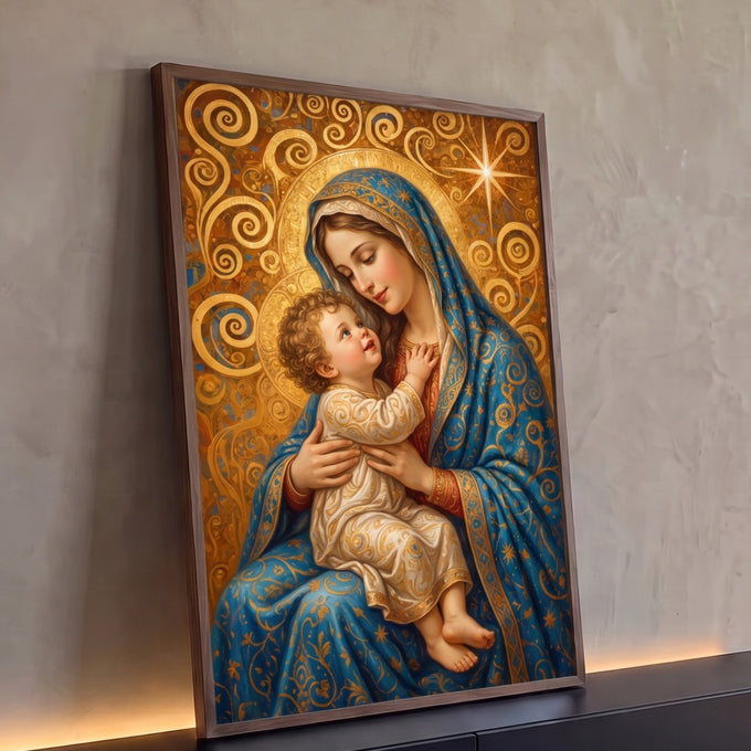 Quadro Decorativo Grande Nossa Senhora Auréola para Sala | quadros decorativos para sala | Nossa Senhora com véu azul abraçando o Menino Jesus sobre fundo dourado ornamental | Porao dos Quadros