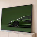 Carro superesportivo verde escuro de lado, com rodas pretas e fundo verde liso, quadro decorativo