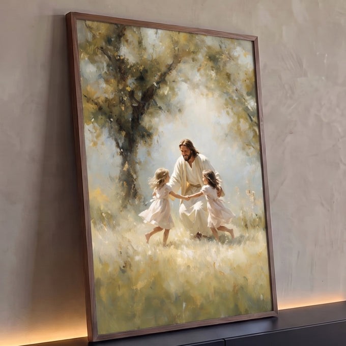 Quadro Decorativo Grande Jesus Brincando para Sala Branco | quadros decorativos para sala | homem de túnica branca sorrindo com duas meninas num campo iluminado por luz dourada | Porao dos Quadros