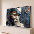 Quadro Decorativo Grande Rosto Craquelado para Sala Azul | quadros decorativos para sala | rosto meio mármore meio cerâmica azul rachada coberto de borboletas marrons | Porao dos Quadros