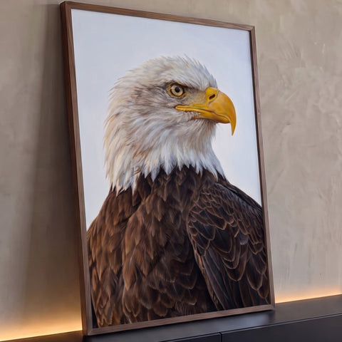 Pintura realista de águia-de-cabeça-branca de perfil, bico amarelo e penas marrons, quadro decorativo