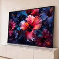 Quadro Decorativo Grande Hibiscos em Tons de Azul para Sala | quadros decorativos para sala | flores de hibisco em rosa azul e vinho com estames amarelos sobre fundo escuro | Porao dos Quadros