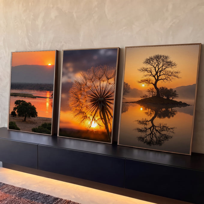 Quadro Decorativo Kit 3 Telas Pôr do Sol Natureza para Sala | quadros decorativos para sala | tríptico de pôr do sol com lago, dente-de-leão e árvore refletida em tons laranja | Porao dos Quadros