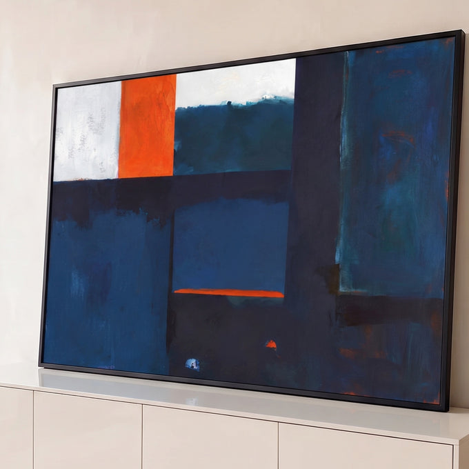 Quadro Decorativo Grande Abstrato Azul para Sala | quadros decorativos para sala | pintura abstrata em blocos de azul marinho, branco e laranja com faixa de horizonte | Porao dos Quadros