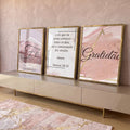 Quadro Decorativo Revelador: Fé e Gratidão Visual em ambiente decorado - quadros decorativos para sala