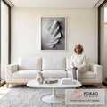 Quadro Decorativo: Elegância de Origami em Tons de Cinza em sala de estar moderna - quadros decorativos para sala