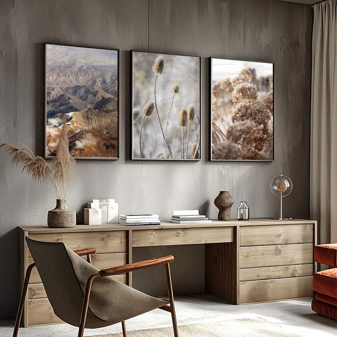Quadro Decorativo Vista Outonal: Serenidade & Cores Vibrantes - quadros decorativos para sala 1 Tela Vertical, 3 Telas - em ambiente decorado