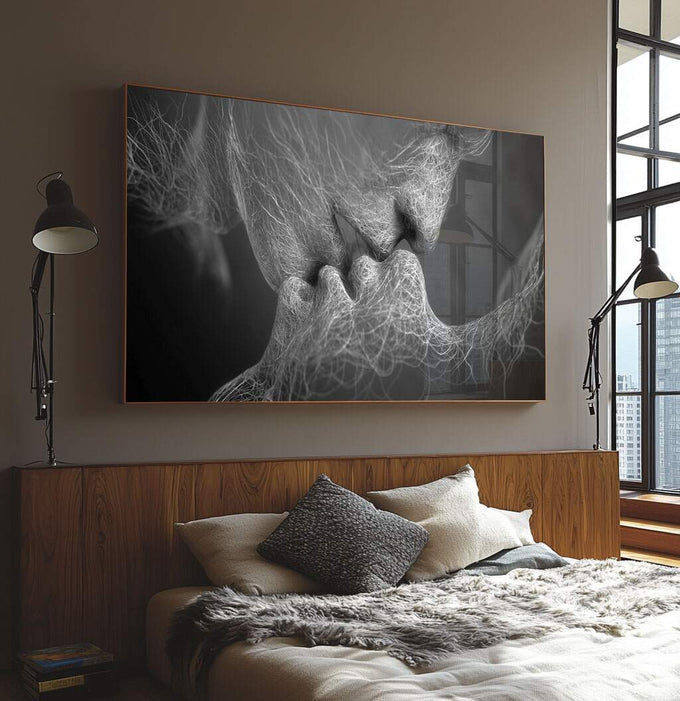 Quadro Decorativo: Beijo de Amor Intenso e Paixão - quadros decorativos para sala 1 Tela, 1 Tela Horizontal - em ambiente decorado