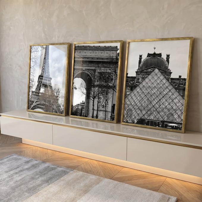 Quadro Decorativo Paris Encantador: Beleza Atemporal em ambiente decorado - quadros decorativos para sala