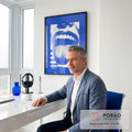 Quadro Decorativo Ousadia em Azul Vibrante em escritorio moderno - quadros decorativos para sala