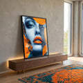 Quadro Decorativo Mulher Abstrata em Harmonia com Folhagens em ambiente decorado - quadros decorativos para sala