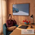 Traseira de Porsche 911 clássico azul com aerofólio e rodas Fuchs em estúdio cinza, quadro decorativo