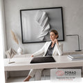 Quadro Decorativo Grande Escultura Branca para Sala Branco | quadros decorativos | escultura branca abstrata com dobras geométricas em espiral sobre fundo cinza | em ambiente 2 | Porao dos Quadros