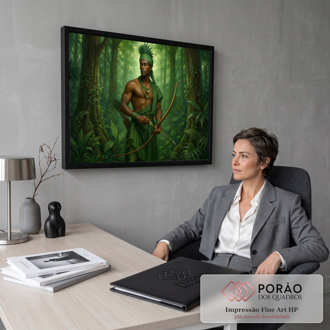Quadro Decorativo Grande Arqueiro Guerreiro para Sala Verde | quadros decorativos | guerreiro arqueiro em trajes verdes segurando arco e flecha numa floresta densa | em ambiente 2 | Porao dos Quadros