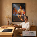 Quadro Decorativo Grande Ceia com Jesus para Sala Laranja | quadros decorativos | Jesus e um apóstolo à mesa da Última Ceia sob luz dourada | em ambiente 2 | Porao dos Quadros