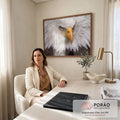 Close de águia-de-cabeça-branca com olhar fixo, bico amarelo e penas brancas, quadro decorativo