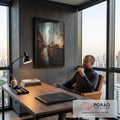 Trem elevado de Chicago entre arranha-céus com vapor e luzes âmbar em dia nublado, quadro decorativo