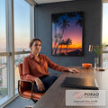 Coqueiros em silhueta ao pôr do sol tropical, céu laranja e lilás sobre o mar e rochas, quadro decorativo