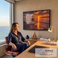 Quadro Decorativo Grande Veleiro Mar para Sala | quadros decorativos | veleiro branco ancorado em mar calmo durante pôr do sol laranja intenso | em ambiente 2 | Porao dos Quadros