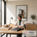 Fachada de loja em vidro e madeira sobre esboço arquitetônico com anotações, fundo branco, quadro decorativo