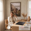 Quadro Decorativo Grande Cavalo Crina Loira para Sala Marrom | quadros decorativos para sala | cavalo castanho de crina loira pastando em campo de grama seca | em Quadros para Sala | Porao dos Quadros