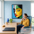 Quadro Decorativo Grande Rosto Dividido para Sala Azul | quadros decorativos | rosto feminino dividido em metades azul listrada e amarela vibrante com lábios vermelhos | em ambiente 2 | Porao dos Quadros