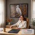 Quadro Decorativo Grande Águia Branca para Sala Branco | quadros decorativos | águia branca de bico amarelo pousada em galho seco com folhagem outonal ao fundo | em ambiente 2 | Porao dos Quadros