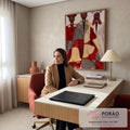 Quadro Decorativo Trio de Mulheres com Turbantes e Capas | quadros decorativos | três mulheres com turbantes coloridos, maquiagem vermelha e capas estampadas em xadrez | em Quadros para Escritorio | Porao dos Quadros