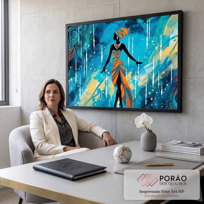 Quadro Decorativo Grande Silhueta Feminina para Sala Azul | quadros decorativos | silhueta de mulher africana com turbante e vestido estampado sobre fundo azul e dourado | em ambiente 2 | Porao dos Quadros