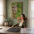 Quadro Decorativo Grande Coruja de Olhos para Sala Verde | quadros decorativos | coruja com olhos laranja intensos entre galhos verdes de pinheiro | em ambiente 2 | Porao dos Quadros