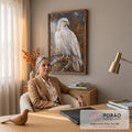 Águia branca pousada em galho seco entre folhas de outono laranja, pintura a óleo, quadro decorativo